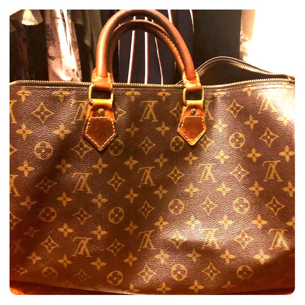Louis Vuitton Speedy 35